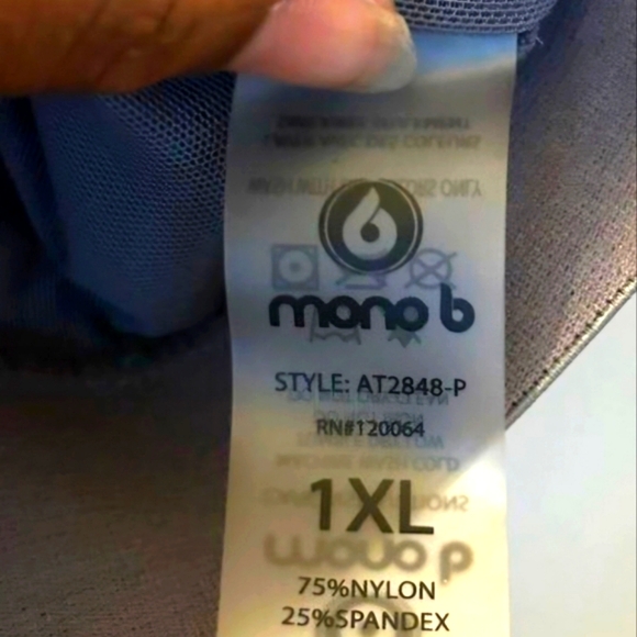 Mono b Leopard-print Sports Bra - Picture 4 of 4